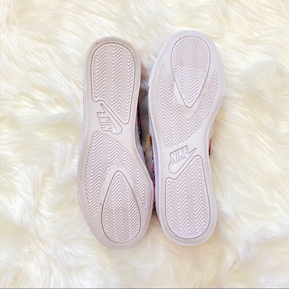 NIKE WOMEN'S COURT ROYALE SLIP-ON SHOE SZ 9.5 - Picture 7 of 8